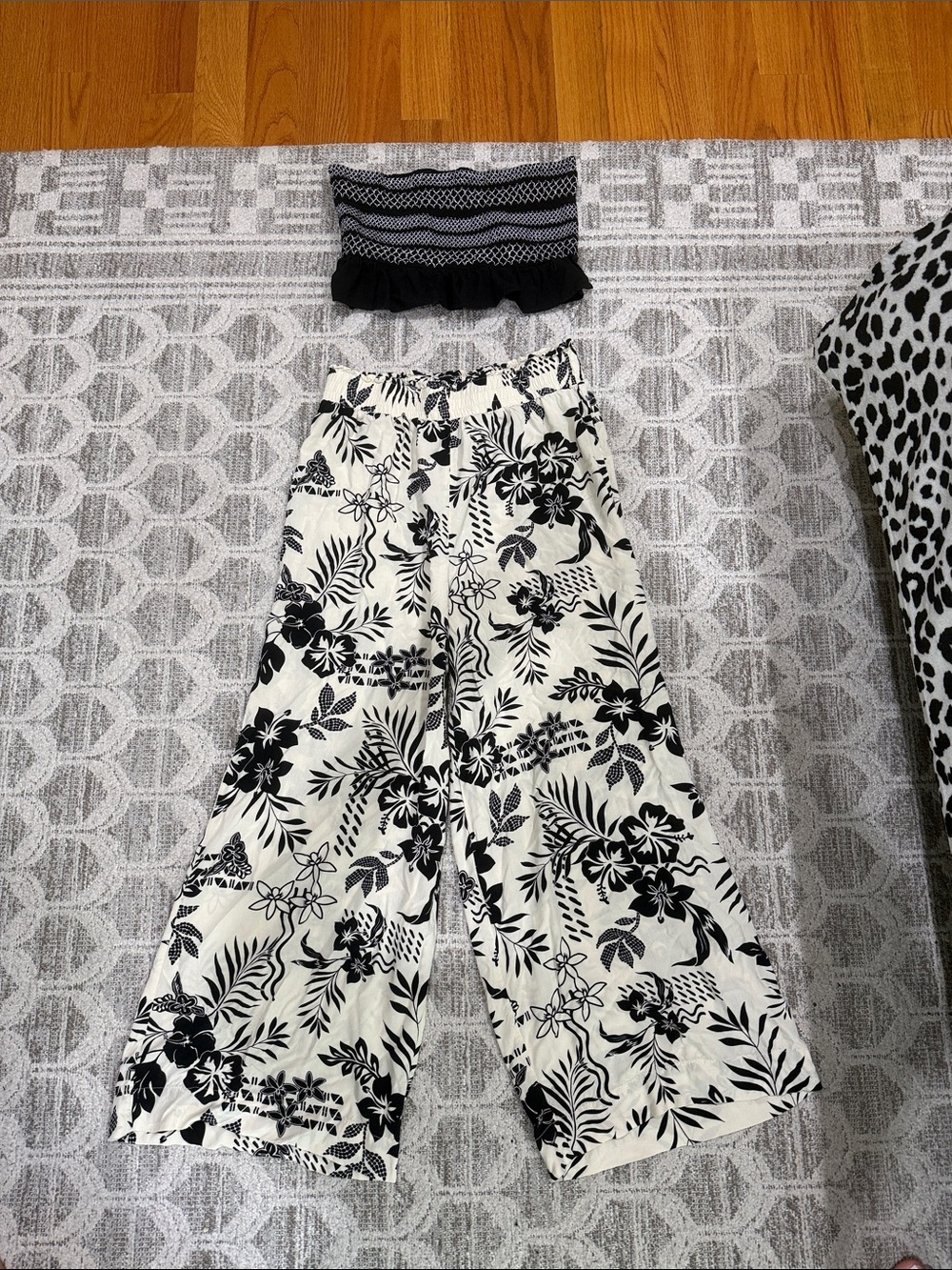 Marled Black & White Floral Wide-Leg Pants